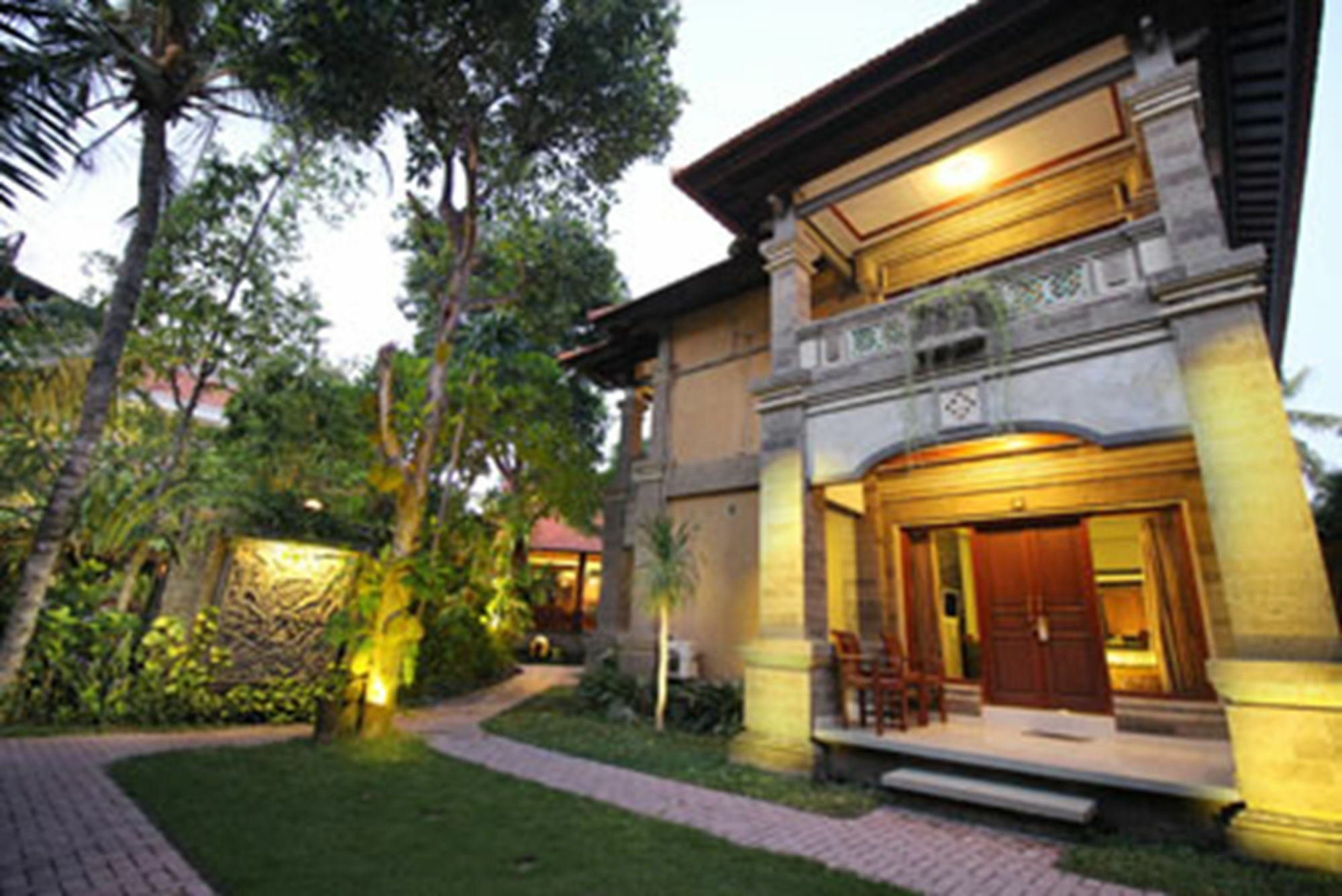 โรงแรมเจปัน บาหลี กูตา ภายนอก รูปภาพ